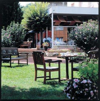 La Bourbonnaise Hotel Sérézin-du-Rhône Exterior foto